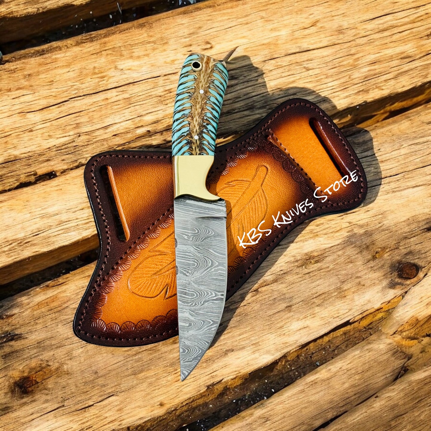Country Rodeo Knife with Turquoise Pine Cone Handle