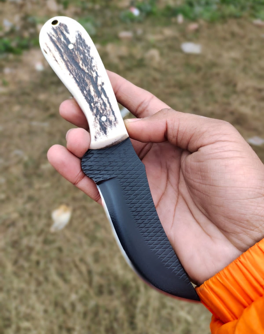 Country Knife - The Rugged Companion for Rural Life
