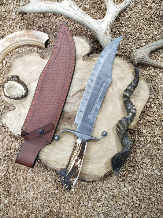 Custom Handmade Bowie Knife with Twisted Damascus Steel Blade and Antler Horn Handle