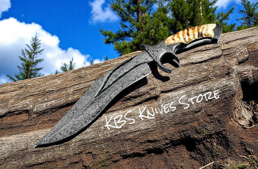 Large bowie knife Damascus steel 11 inch blade with mountain sheep horn handle double Damascus finger guard