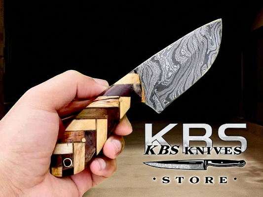 Best Damascus Skinning Knife for Deer with Rosewood Olivewood Handle