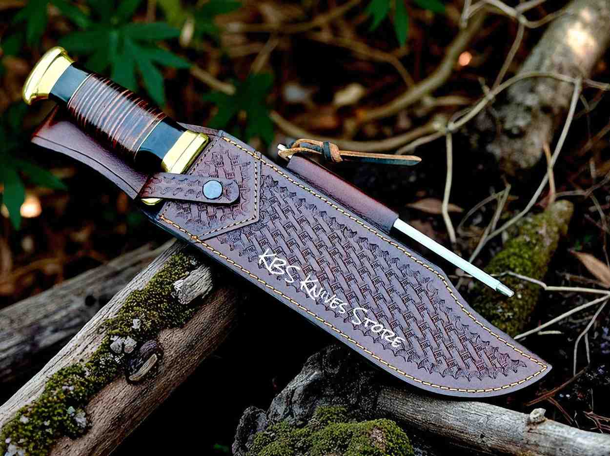 crocodile dundee knife with Leather sheath and Sharpening rod