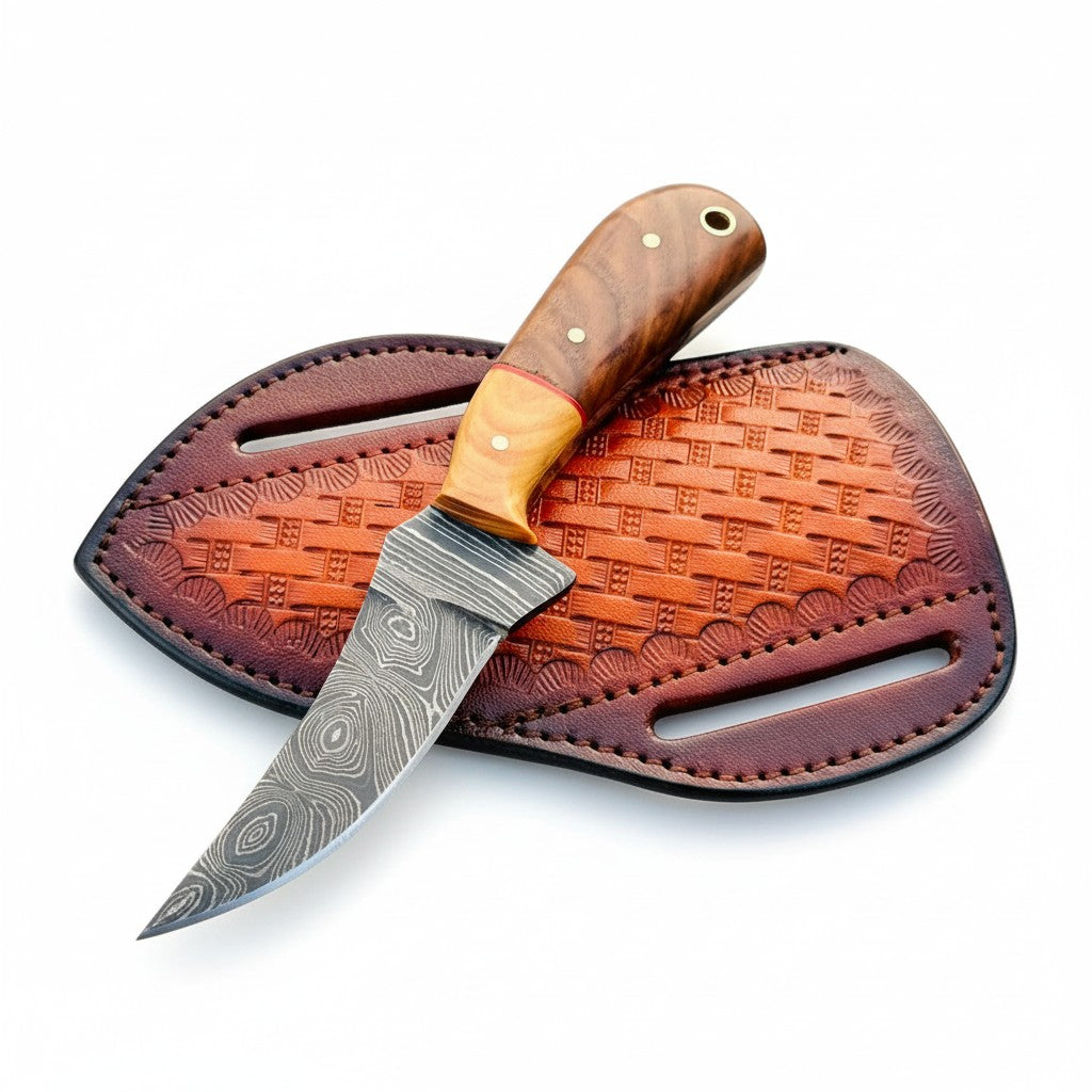 Knife for Deer Cleaning – 3.5" Damascus Steel with Olive & Walnut Handle