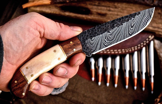Custom Handmade Hunting Knife with Damascus Steel Blade