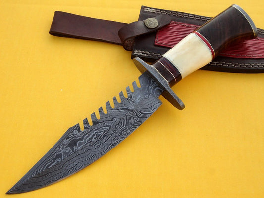 Premium Hunters Knife with Damascus Steel and Leather Sheath