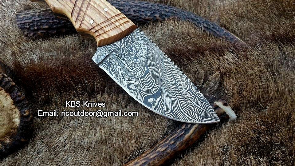 Custom Handmade Fixed-Blade Skinning Knife