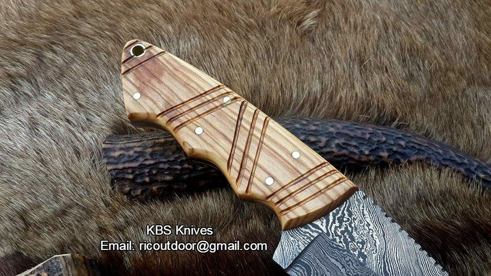 Custom Handmade Fixed-Blade Skinning Knife