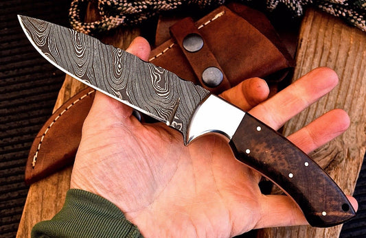 Custom Handmade Hunting Knife with Damascus Steel Blade