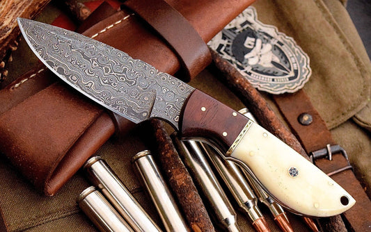 Close-up of the 4.25-inch Damascus blade on the deer skinning knife.