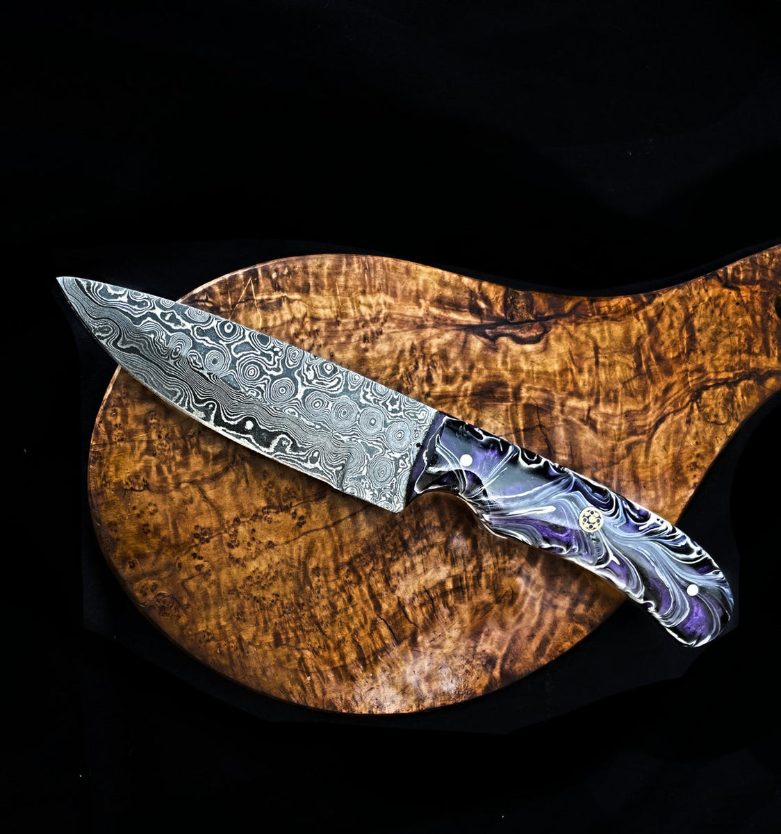 Artisan Crafted Raindrop Pattern Damascus Steel Hunting Knife