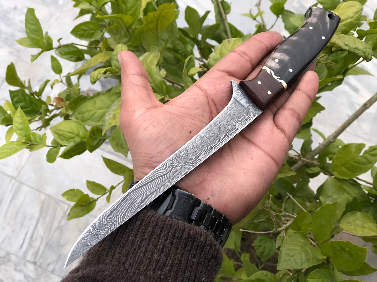 Damascus Steel Handmade Fillet-Boning Knife with Rosewood, Buffalo