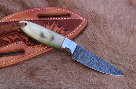 Working Buckaroo Knife Damascus Steel Blade with Sheep Horn Handle