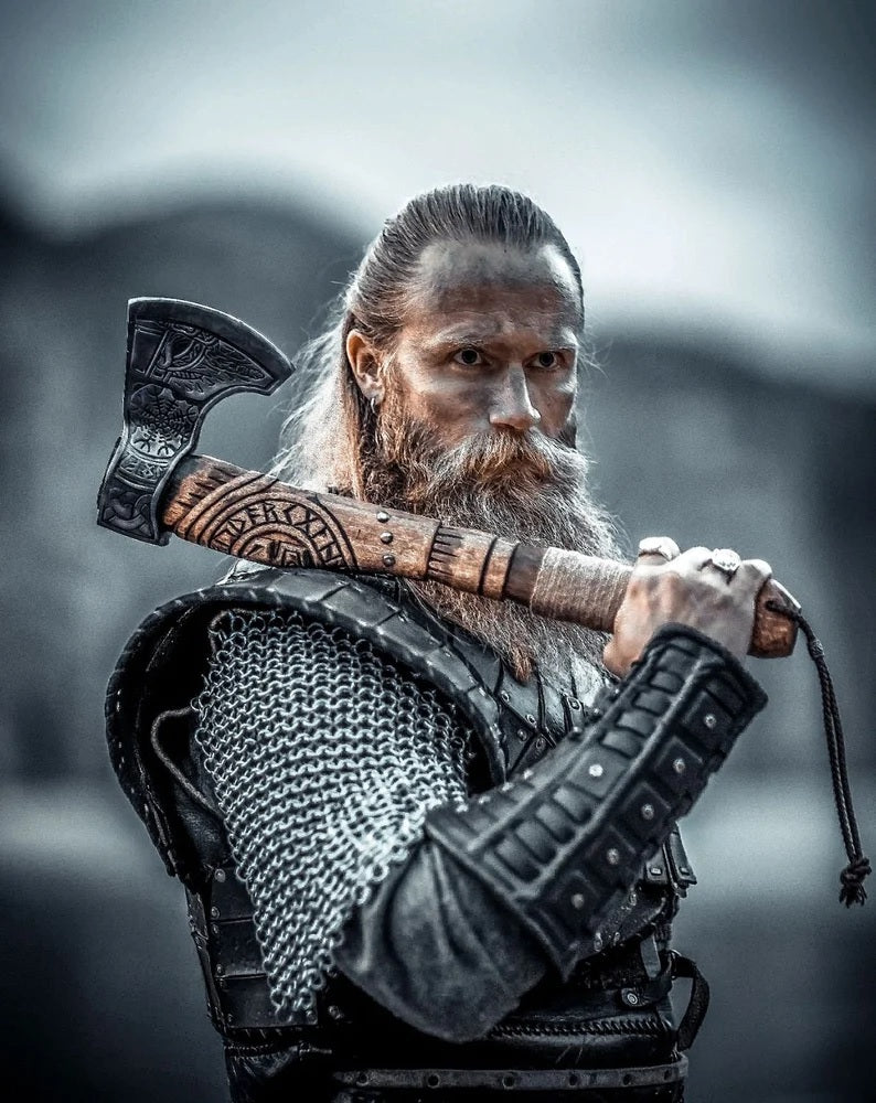 Why did Vikings use axe?