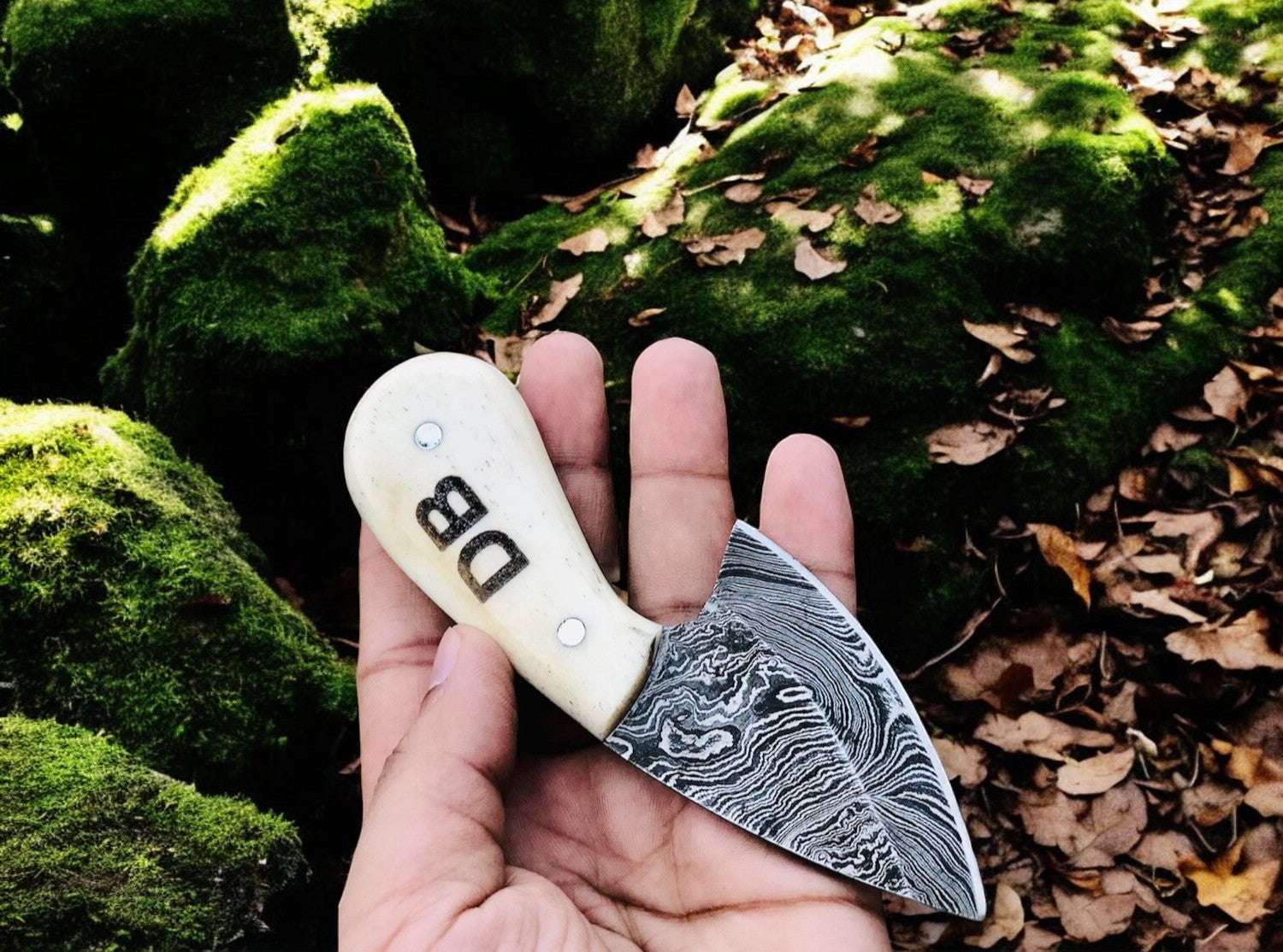 Best Knife for Field Dressing – Custom Damascus Skinner – KBS Knives Store