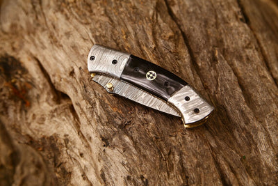 Handmade Damascus Steel Tanto Knife with Buffalo Horn Handle, Ideal for Christmas Gifts