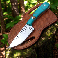 Ranch Cowboy Knives and Sheaths: A Blend of Tradition and Craftsmanship