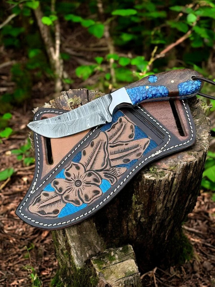 Knife with Cross Draw Sheath - Damascus Steel & Premium Resin Handle

