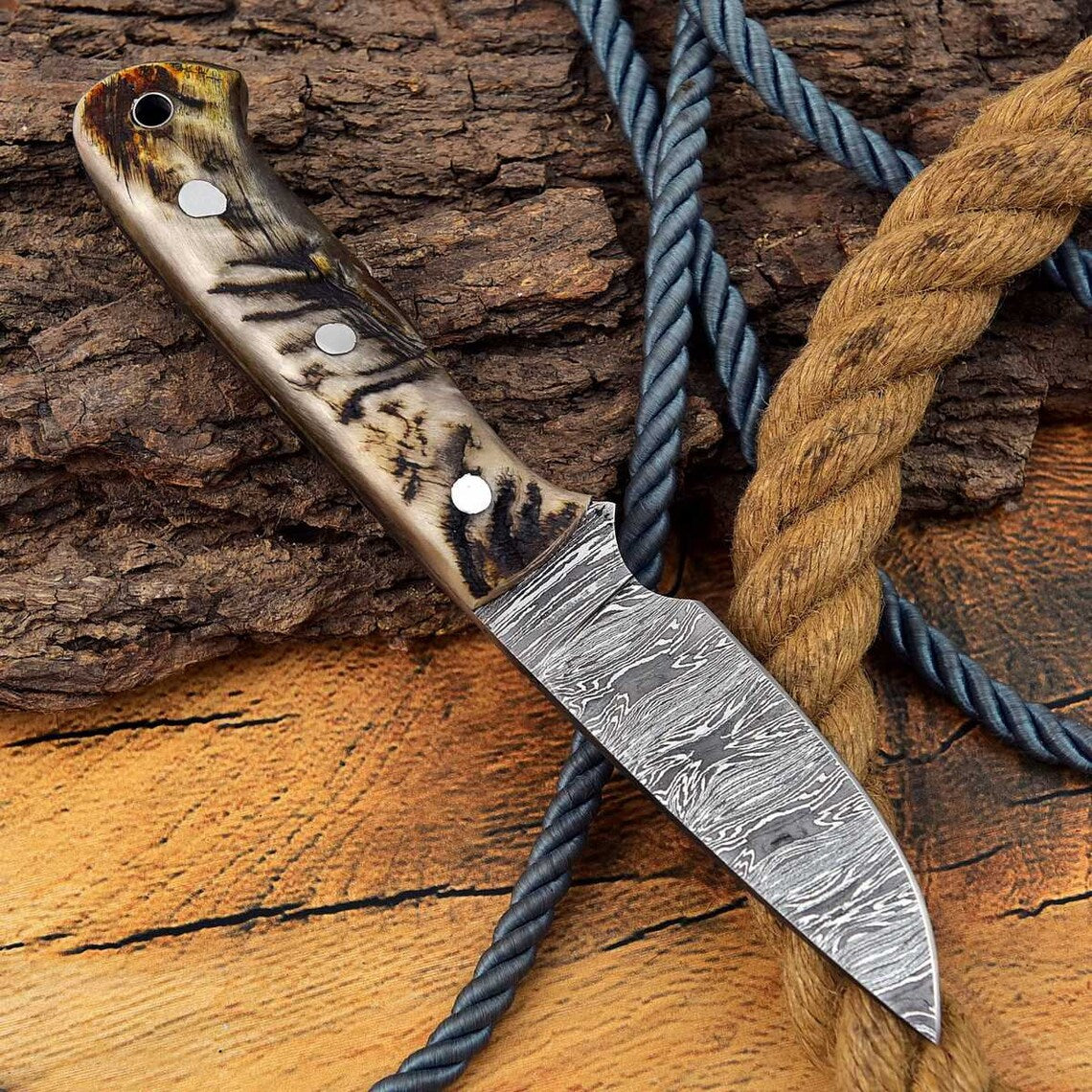 7.25-Inch Skinning Knife with Mountain Sheep Horn Handle