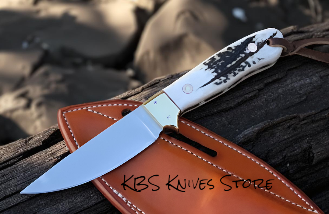 Custom cowboy knifes with 3.5 inch D2 steel blade and antler horn handle