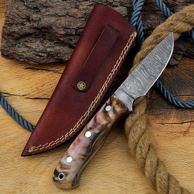 Mountain Sheep Horn Handle Skinning Knife with Damascus Blade