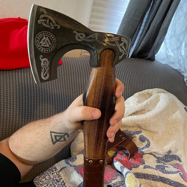 Review of Axe purchased from KBS Knives Store