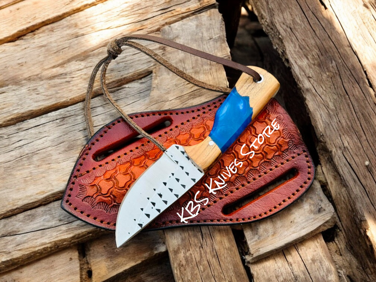 Classic Cowboy Knife with Leather Sheath
