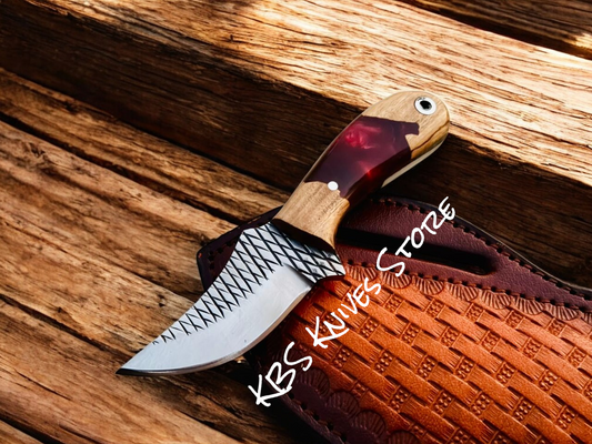Neck Knife with 2.5" Rasp Steel Blade – Red Epoxy Olivewood Handle