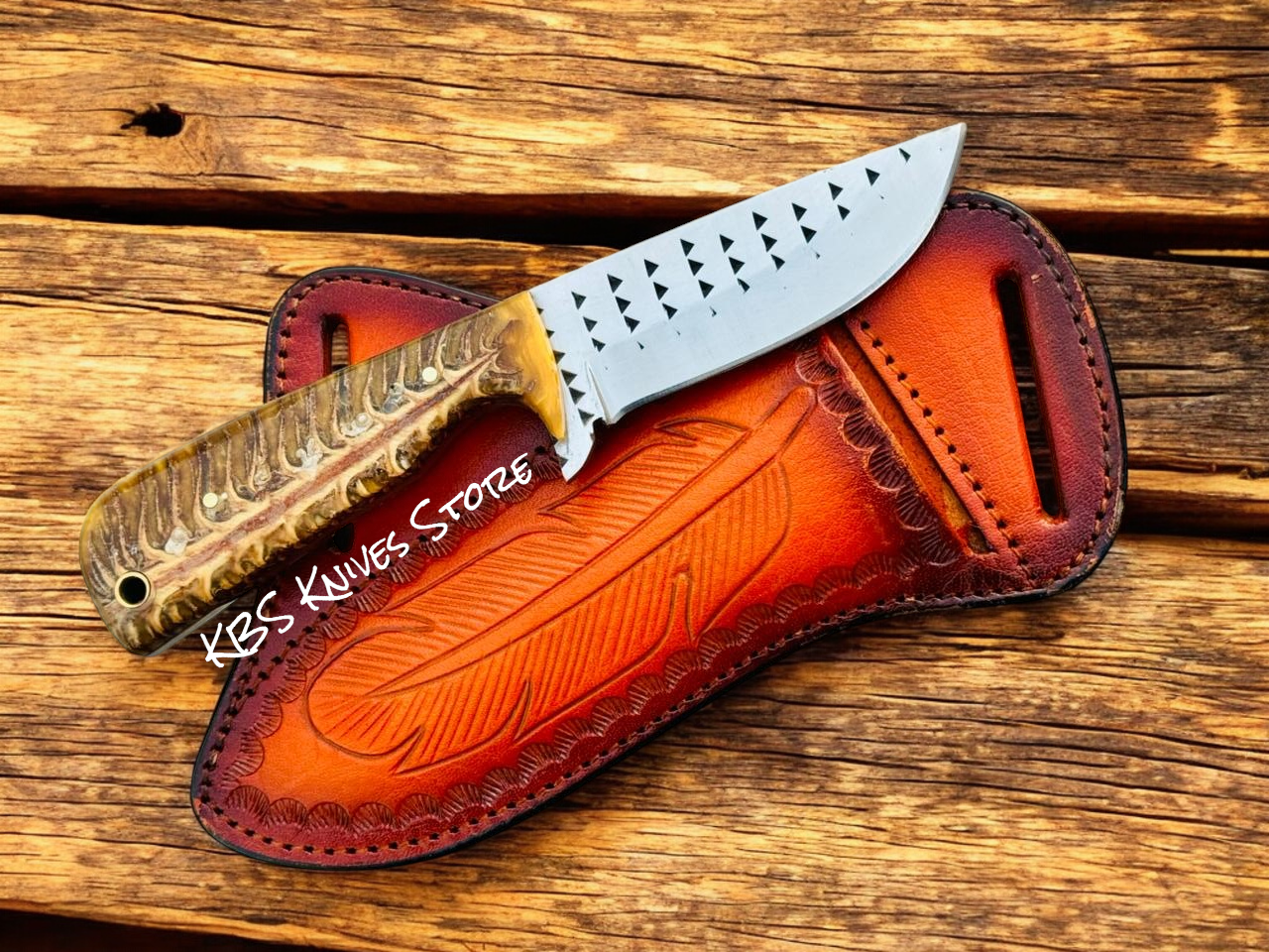 Gift-Ready Cowboy Knife with Sheath – 3.75" Rasp Steel Blade and pine cone handle