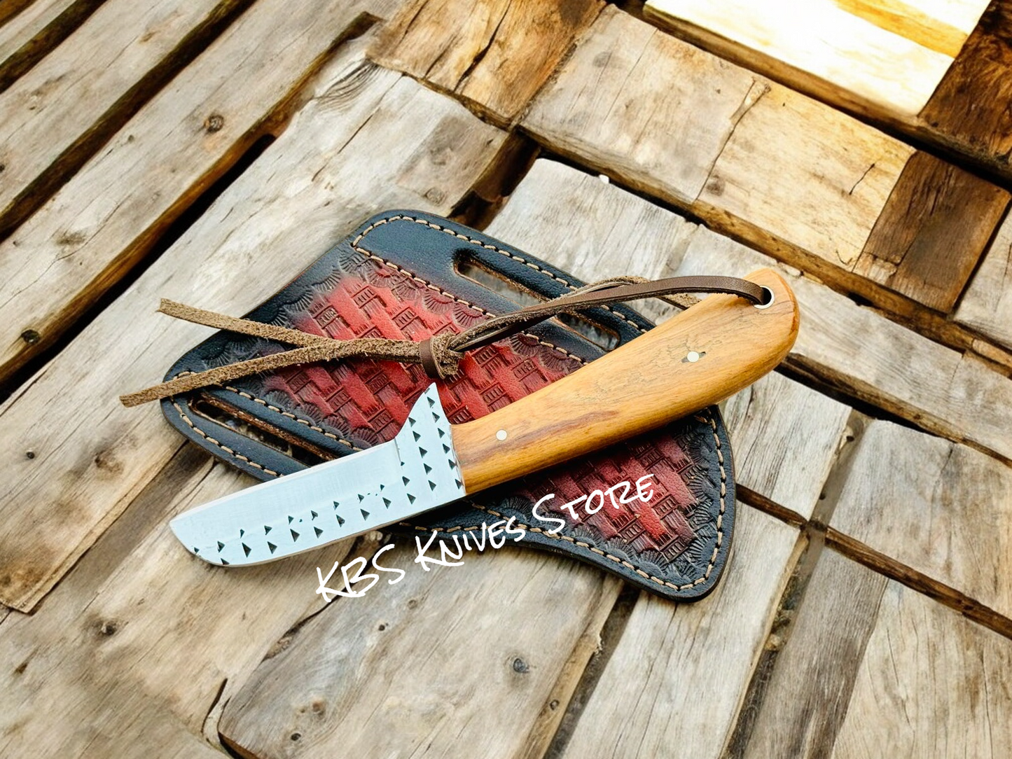 Castrator Knife with 3.25" Rasp Steel Blade and Olivewood Handle