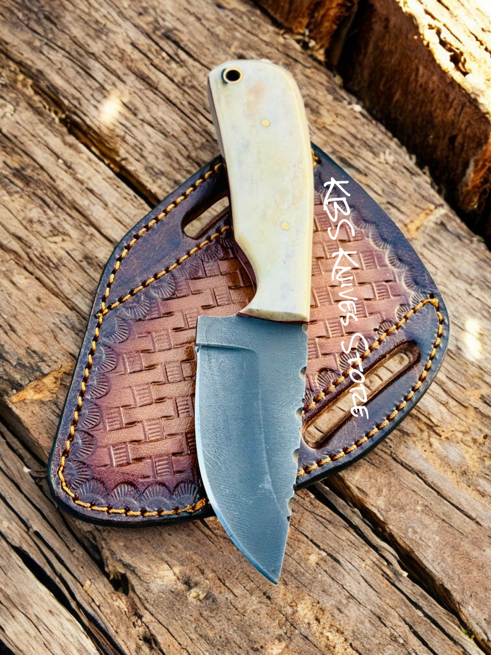 Fixed Blade Skinning Knife – 3.25" D2 Steel Blade with Bone Handle