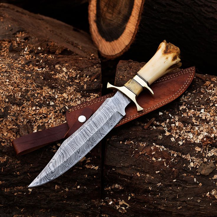 15-Inch Twist Damascus Steel Hunting Bowie Knife with 9.5-Inch Blade and Bone Handle
