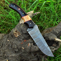Wilderness Wanderer: Hunting Knife with Twist Damascus Steel Blade, Wenge Wood and Olivewood Handle, and Leather Sheath