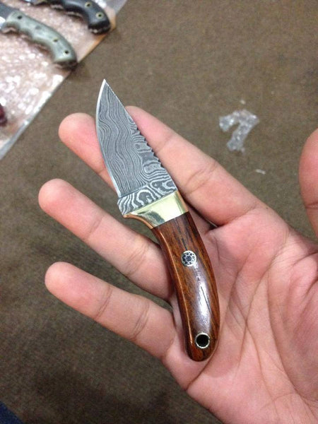 Damascus Edc Skinner Knife