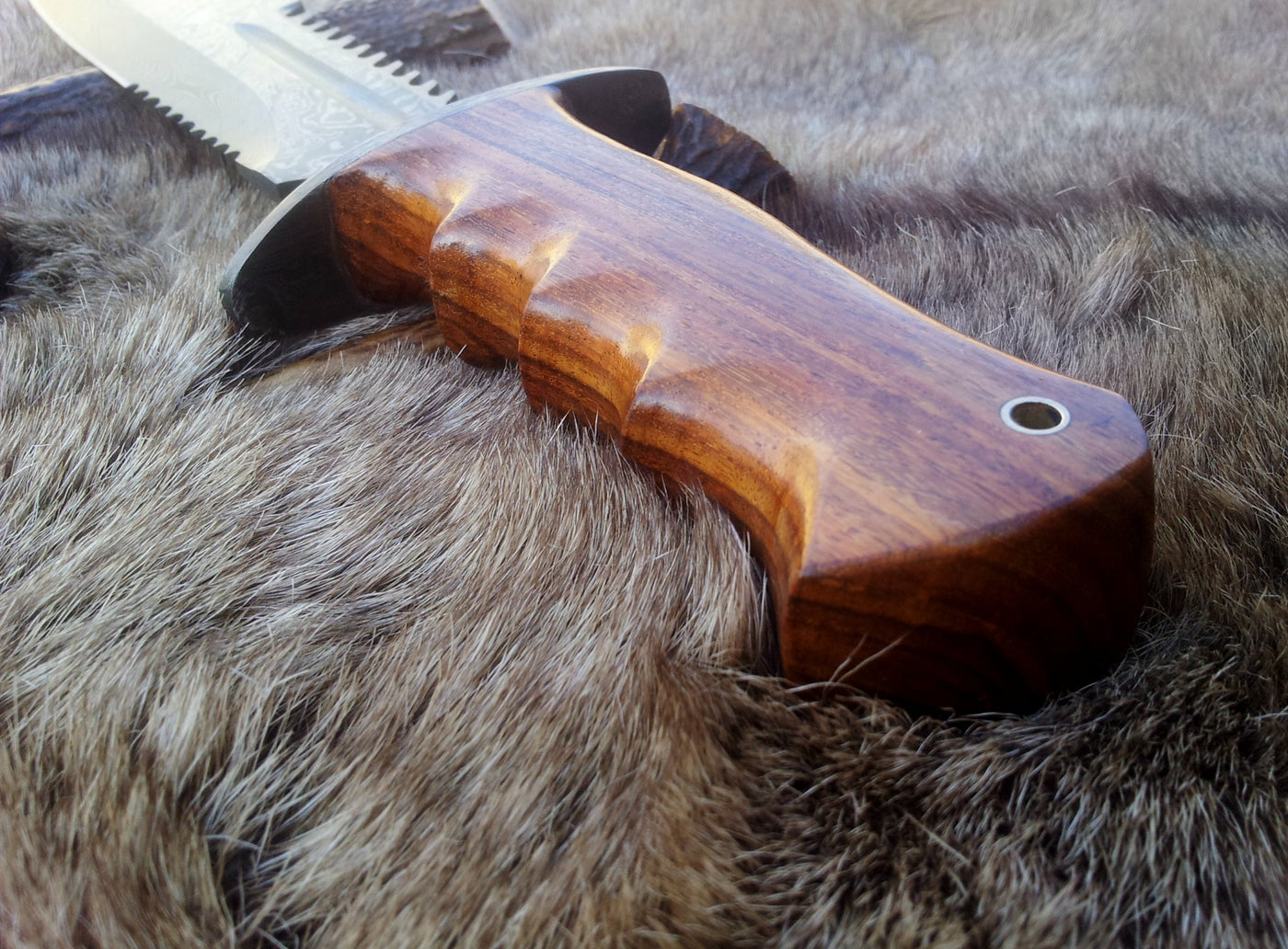 15-Inch Survival Bowie Knife featuring Damascus Guard and Blood Groove