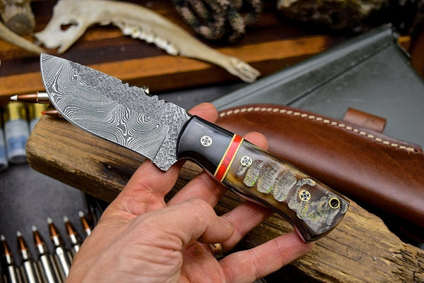 Hand Forged Damascus Skinning Knife