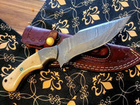 Custom Handmade Fixed Blade Damascus Steel Hunting Knife