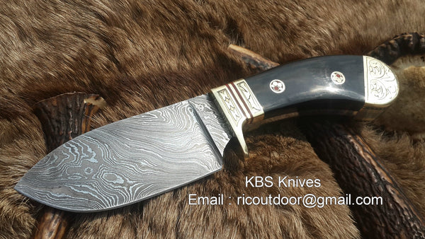 Handmade Damascus Skinning Knife with Buffalo Horn Engraved handle
