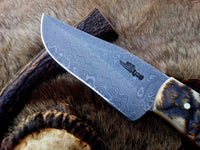 9.5-inch Damascus hunting knife with sharp edge
