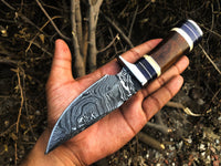 New Custom Handmade Damascus Steel Hunting Skinning Knife