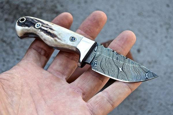 handmade skinning knife