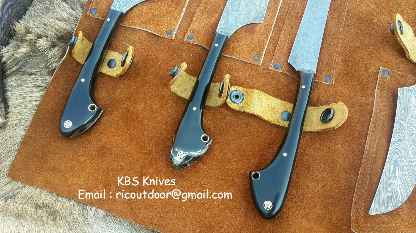 Hunting knives set with leather roll and sheaths Damascus steel blades
