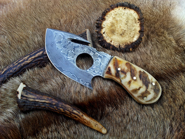 Damascus Guthook Skinning Knife with Sheep Horn