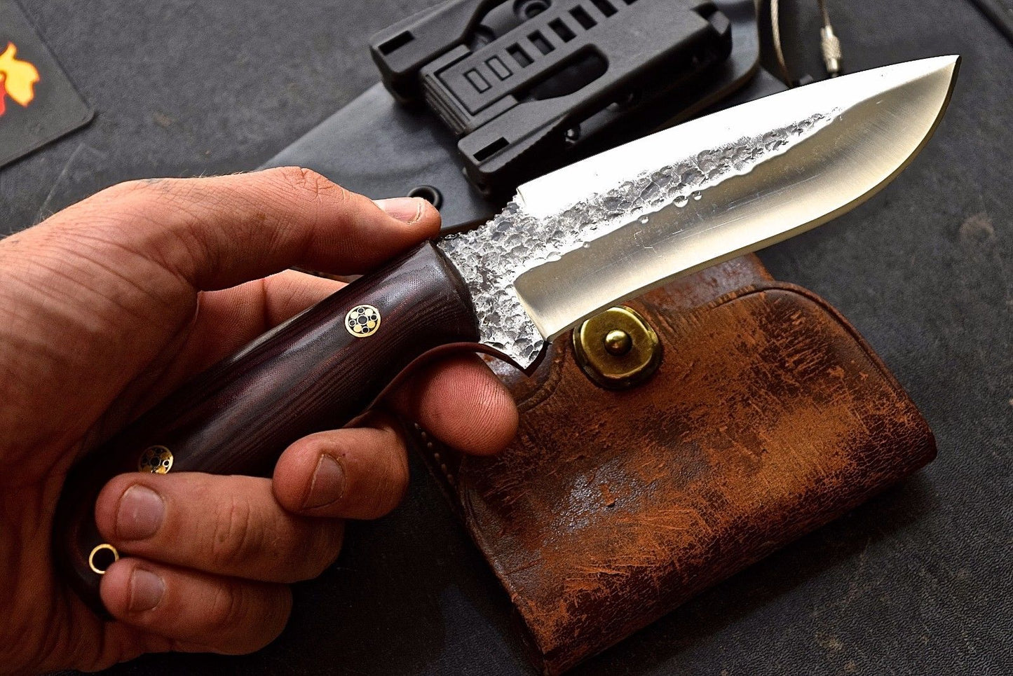 [DAMASCUS_KNIVES], [HUNTING_KNIVES], [KNIFE], [HANDMADE_KNIVES], [SKINNING_KNIVES], [DAGGER_KNIVES], [TRACKER_KNIVES], [KITCHEN_KNIVES], [FOLDING_KNIVES] - KBS Knives Store