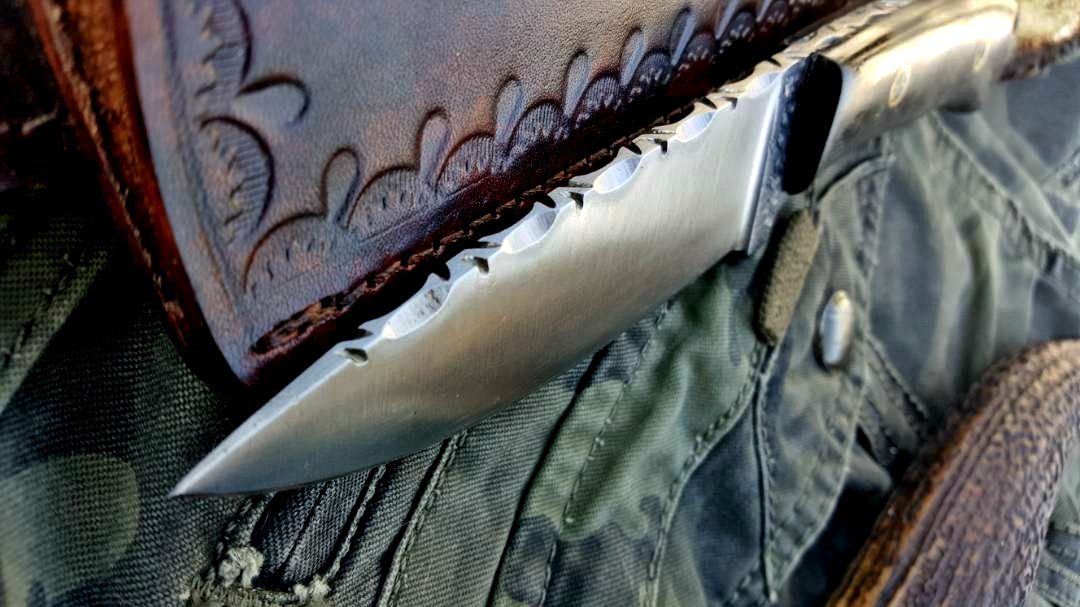 [DAMASCUS_KNIVES], [HUNTING_KNIVES], [KNIFE], [HANDMADE_KNIVES], [SKINNING_KNIVES], [DAGGER_KNIVES], [TRACKER_KNIVES], [KITCHEN_KNIVES], [FOLDING_KNIVES] - KBS Knives Store
