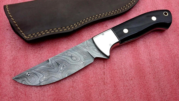 Handmade Twist Damascus Steel Skinning Knife