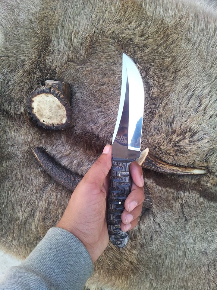 [DAMASCUS_KNIVES], [HUNTING_KNIVES], [KNIFE], [HANDMADE_KNIVES], [SKINNING_KNIVES], [DAGGER_KNIVES], [TRACKER_KNIVES], [KITCHEN_KNIVES], [FOLDING_KNIVES] - KBS Knives Store