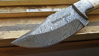 Full Tang Custom Handmade Damascus Steel Skinner Knife