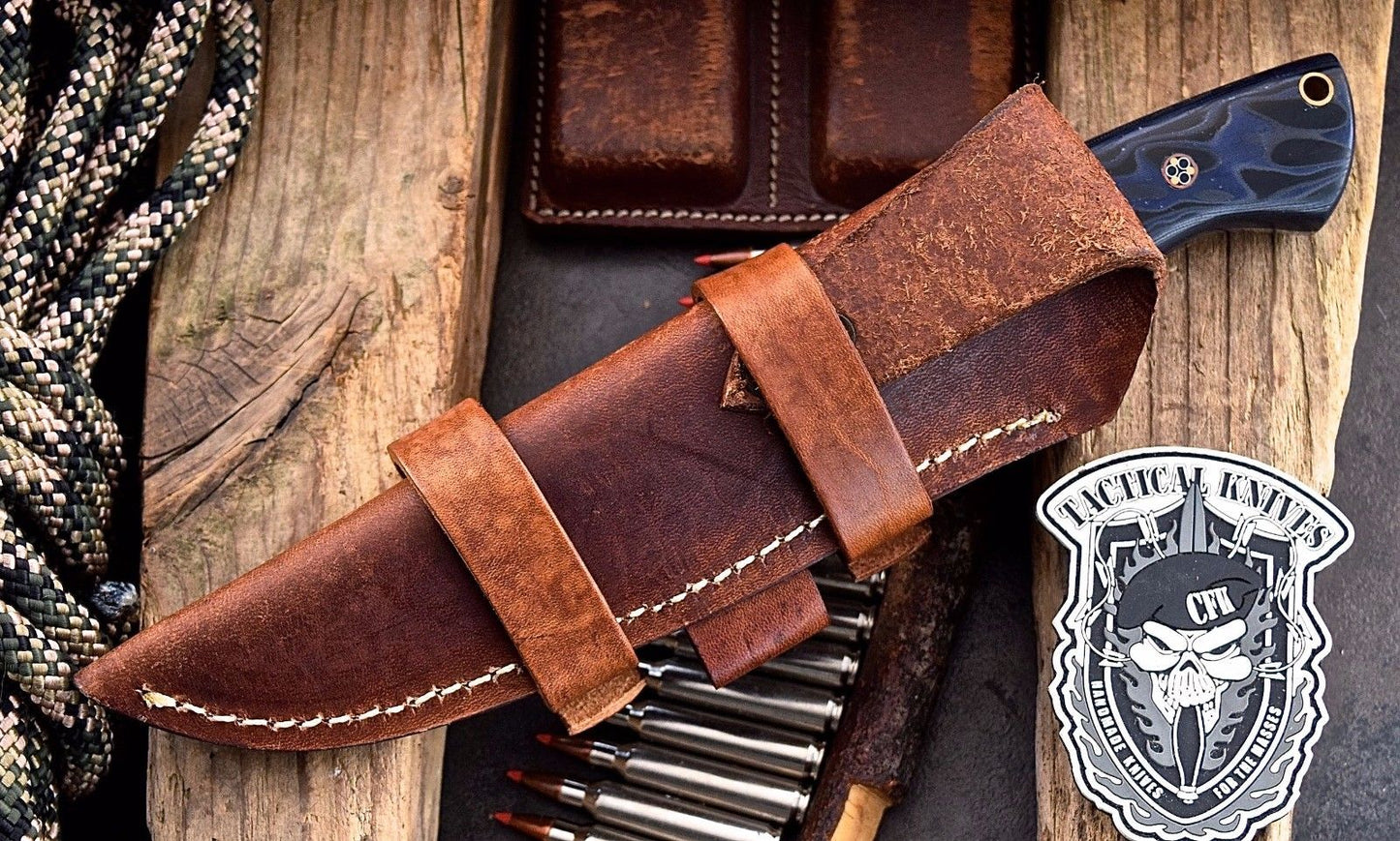 Damascus steel handmade skinning knife