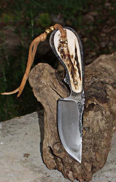 [DAMASCUS_KNIVES], [HUNTING_KNIVES], [KNIFE], [HANDMADE_KNIVES], [SKINNING_KNIVES], [DAGGER_KNIVES], [TRACKER_KNIVES], [KITCHEN_KNIVES], [FOLDING_KNIVES] - KBS Knives Store