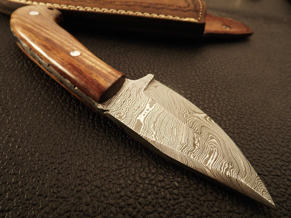 Damascus Skinning Knife